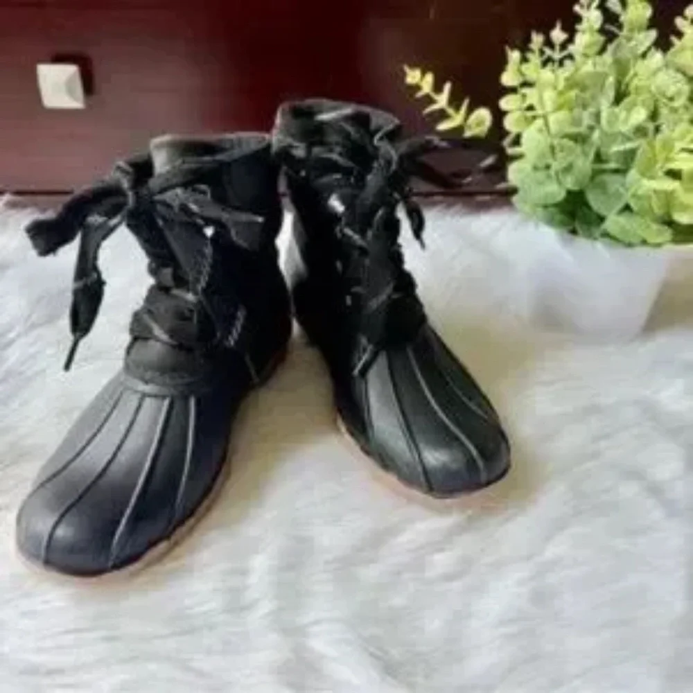 Black Duck Boot Lace Up‎ Ankle Rain Boots Rubber Sole Size 3.5 (big Girl)